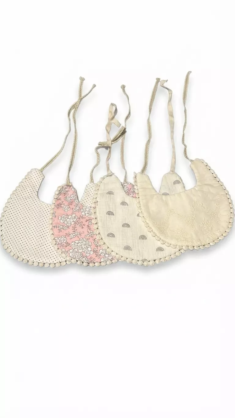 Polka Pom-Pom Baby Bib
